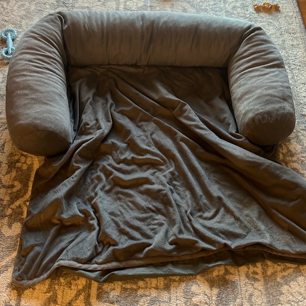 Dog buddy bed for couch